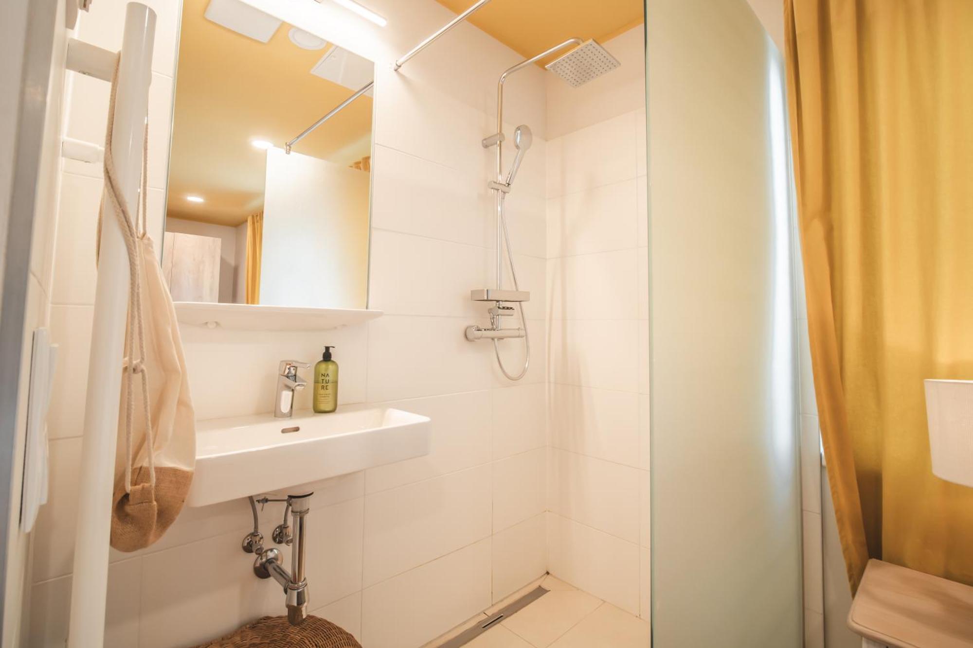 Boutiquehotel Caravella Velden By S4Y Velden am Woerthersee Luaran gambar